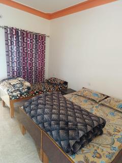 Rajeshwari hotel - 4