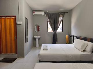 OYO 91139 Selesa Inn - Kampong Tanjong Putat - 1