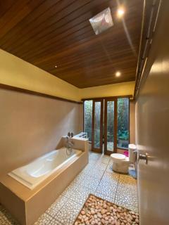 Hening suites Ubud - Mantaak - 5