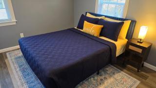 Cozy Home Sleeps 6 3 bed 2 bath off I-10 - Mobile - 6