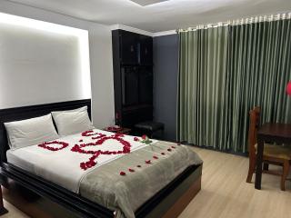 IÑAQUITO GOLD hostal - Quito - 0