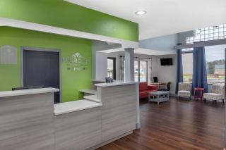 Microtel Inn by Wyndham Lake Norman - Cornelius - 4