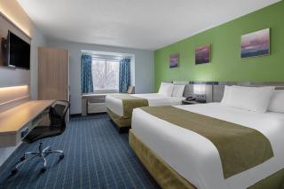 Microtel Inn by Wyndham Lake Norman - Cornelius - 9