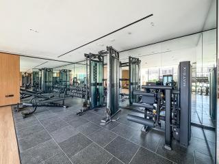 Vibrant - 2BR - Exclusive Pool, Shared Gym - 1