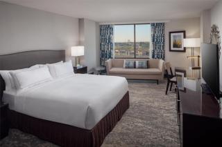 Hilton Arlington - 2