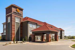La Quinta by Wyndham Shawnee - Shawnee - 8