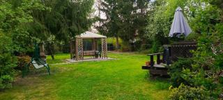Domek rustykalny z sauną nad samym jeziorem - Leleszki - 4