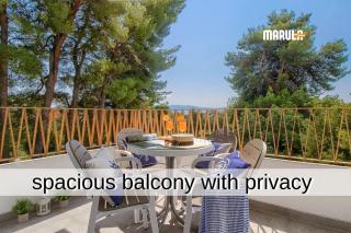 Marula Apartments - 5 min walk to beach, supermarkets, restaurants - balcony, parking & bicycles - Zaostrog - 6