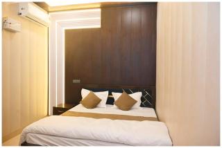 HOTEL NARAYAN NIWAS Near Ram Janam Bhoomi - Junction Railway Station- A Premium Homestay Inn Ayodhya - Ayodhya - 6