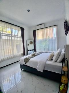 Villa Bella Jimbaran - 1