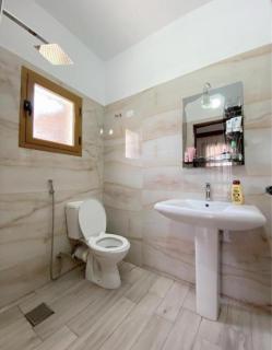 Arlind's Apartaments - 4