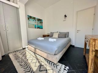 Unique Apartment on the Beach - Tel Aviv - 9