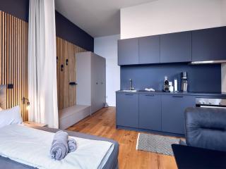 seeglueck HAFENBLICK - Stilvolle Ferienwohnung direkt am See und Fährhafen in Konstanz, in der Nähe der Universität - 5