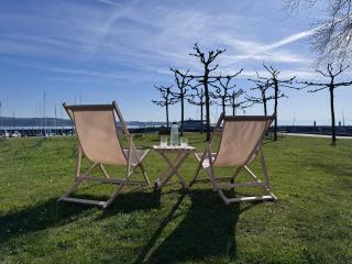 seeglueck HAFENBLICK - Stilvolle Ferienwohnung direkt am See und Fährhafen in Konstanz, in der Nähe der Universität - Konstanz - 0