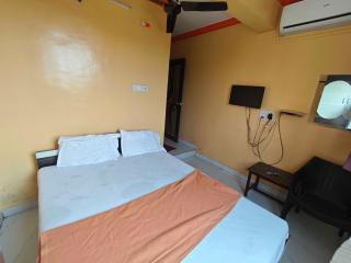 Hotel O Vishwanath loge - Nārāyangaon - 4