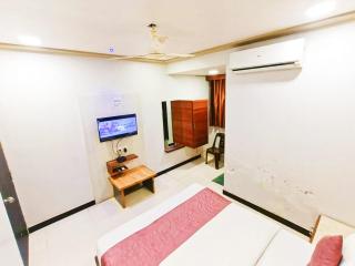 Hotel Anushri Villa,Subhash Bridge, RTO - Ahmedabad - 6