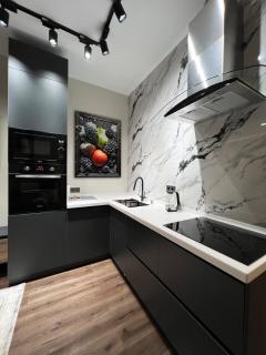 A modern apartment with mountain views - Almaty - 7