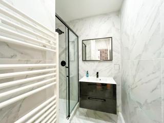 Urban Flat 67 - Spacious Flat in Central Paris - Paris - 3