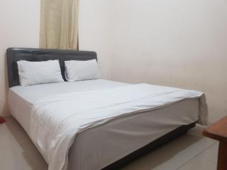OYO 94580 Peaceful Residence - Semarang - 6