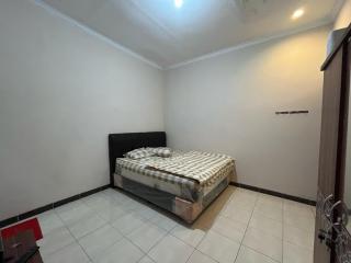 SPOT ON Podomoro Homestay - Yogyakarta - 8