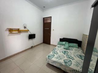 SPOT ON Podomoro Homestay - Yogyakarta - 5