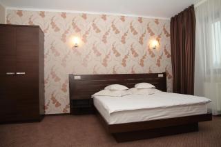 3 Stejari Brasov - Braşov - 2