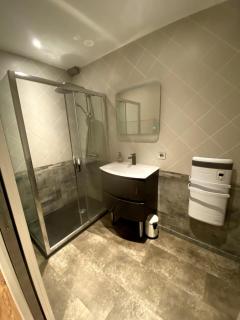 Appartement hyper centre-ville historique 80 m2 - Chambéry - 6