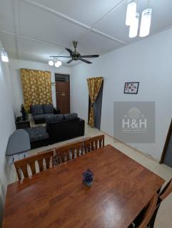 Wakaf Tapai H&H Indah Homestay - Marang - 6