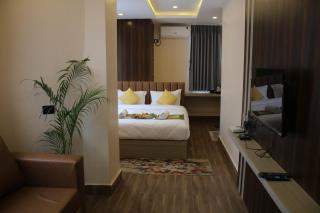 Sinamangal Airport Hotel - Kathmandu - 6