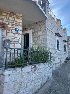 Apartman Ina - Gornje Selo - 0
