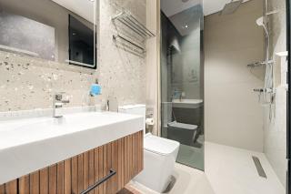 Stylish 2BR in Royal MBL - 1