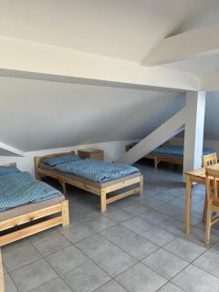 Kavkaz Restaurant Hotel und Motel - Lohmar - 2