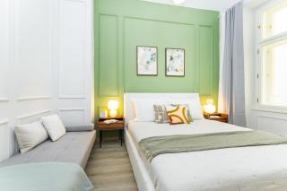 Rentero Wenceslas Square Apartments - 7