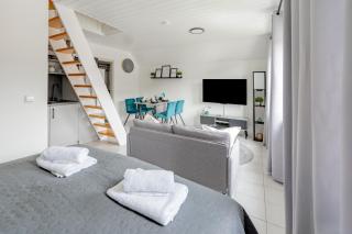 Modern - gemütlich - 2 Zimmer Maisonette - - 9