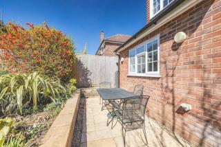 Stylish 1 Bedroom Retreat in Maidenhead - Maidenhead - 8