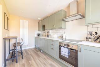 Stylish 1 Bedroom Retreat in Maidenhead - Maidenhead - 1