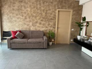 Sleep & Fly BGY Airport-Station-Center - Bergamo - 1