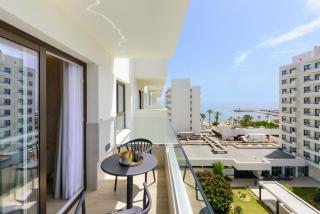 WintowinRentals Luxury apartment in HOTEL OCEAN HOUSE - Torremolinos - 4