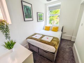 RUBY Delightful Suite Moseley Mews, Birmingham By STAE-Homes - Birmingham - 7