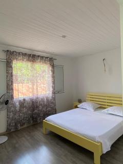 Appartements Tsy kivy - Hell-Ville - 7
