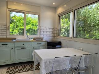 מקום בצפון הגולן - A place in the northern Golan Heights - 8