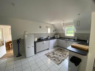 Cosy 3-Bed Retreat -Garden Play Area Bbq & Beach - Pludual - 5