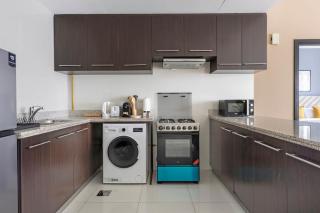 Silkhaus Chic 1 BDR Al Fay Park Nearby - Abu Dhabi - 2