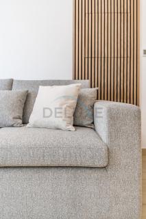 Pool and Community View Studio with Balcony Near Park, Pantheon Elysee III, Jumeirah Village Circle by Deluxe Holiday Homes - 1