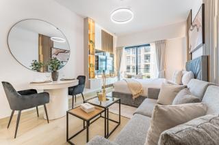 Pool and Community View Studio with Balcony Near Park, Pantheon Elysee III, Jumeirah Village Circle by Deluxe Holiday Homes - Dubai - 0