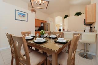 Palm Island Vacation Home at Emerald Island Resort - Nr Disney - Private Pool & Spa - Kissimmee - 7
