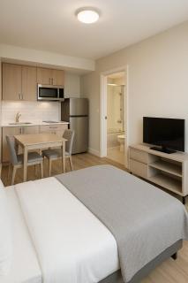 Modern Studio, Great Transport Links, North London - New Southgate - 2