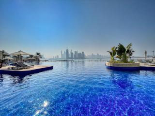 Family Beach Home 3BR on Palm Jumeirah with Pool - 0