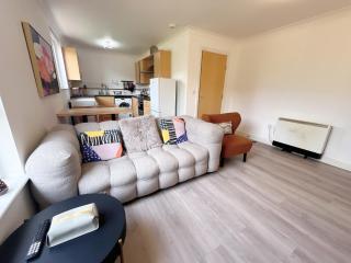 Quiet 2 bedrooms and 2 bathrooms with free parking - Edimburgo - 0