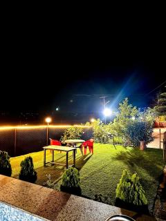 Strawberry vacation mountain view - Panchgani - 8